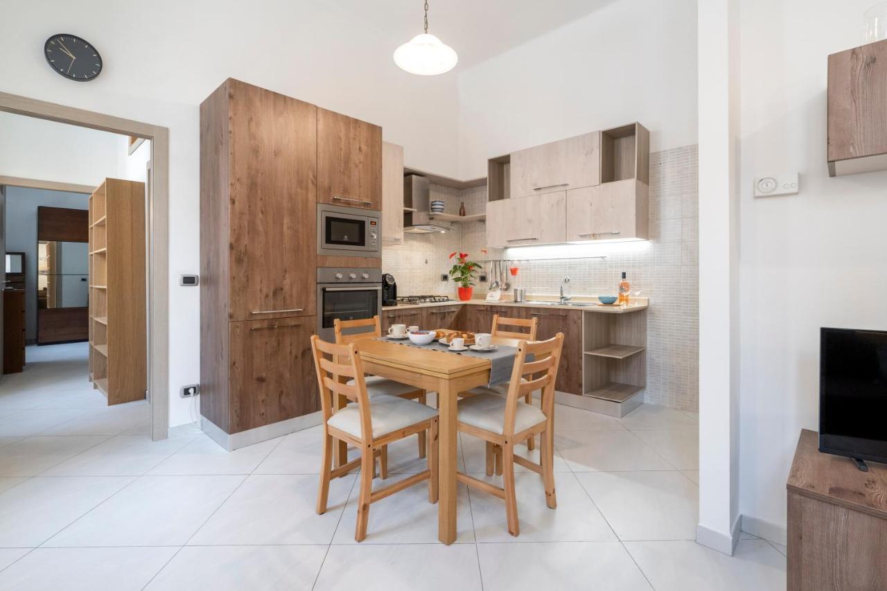 בארי La Casa Di Gio - Stazione & Policlinico Apartment מראה חיצוני תמונה