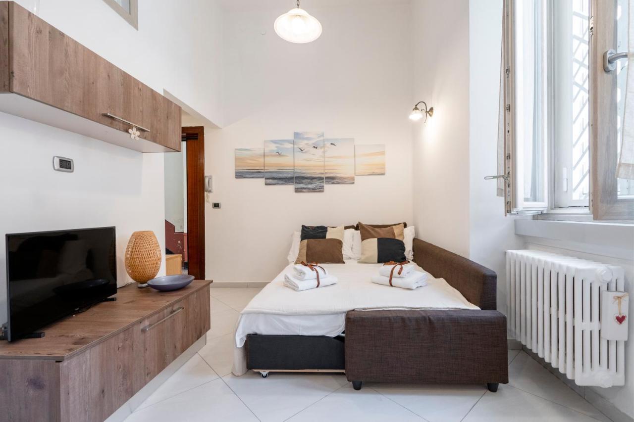 בארי La Casa Di Gio - Stazione & Policlinico Apartment מראה חיצוני תמונה