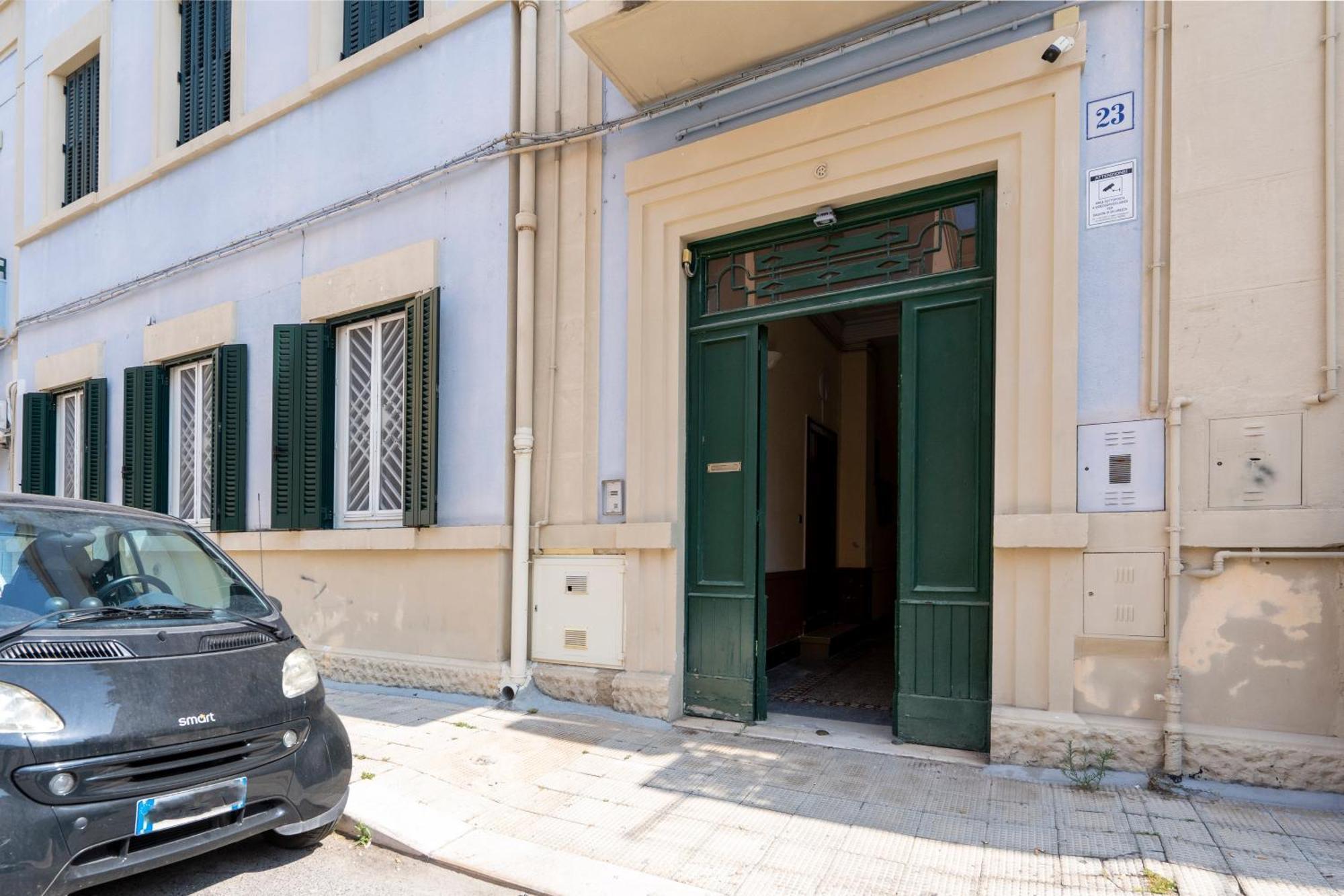 בארי La Casa Di Gio - Stazione & Policlinico Apartment מראה חיצוני תמונה